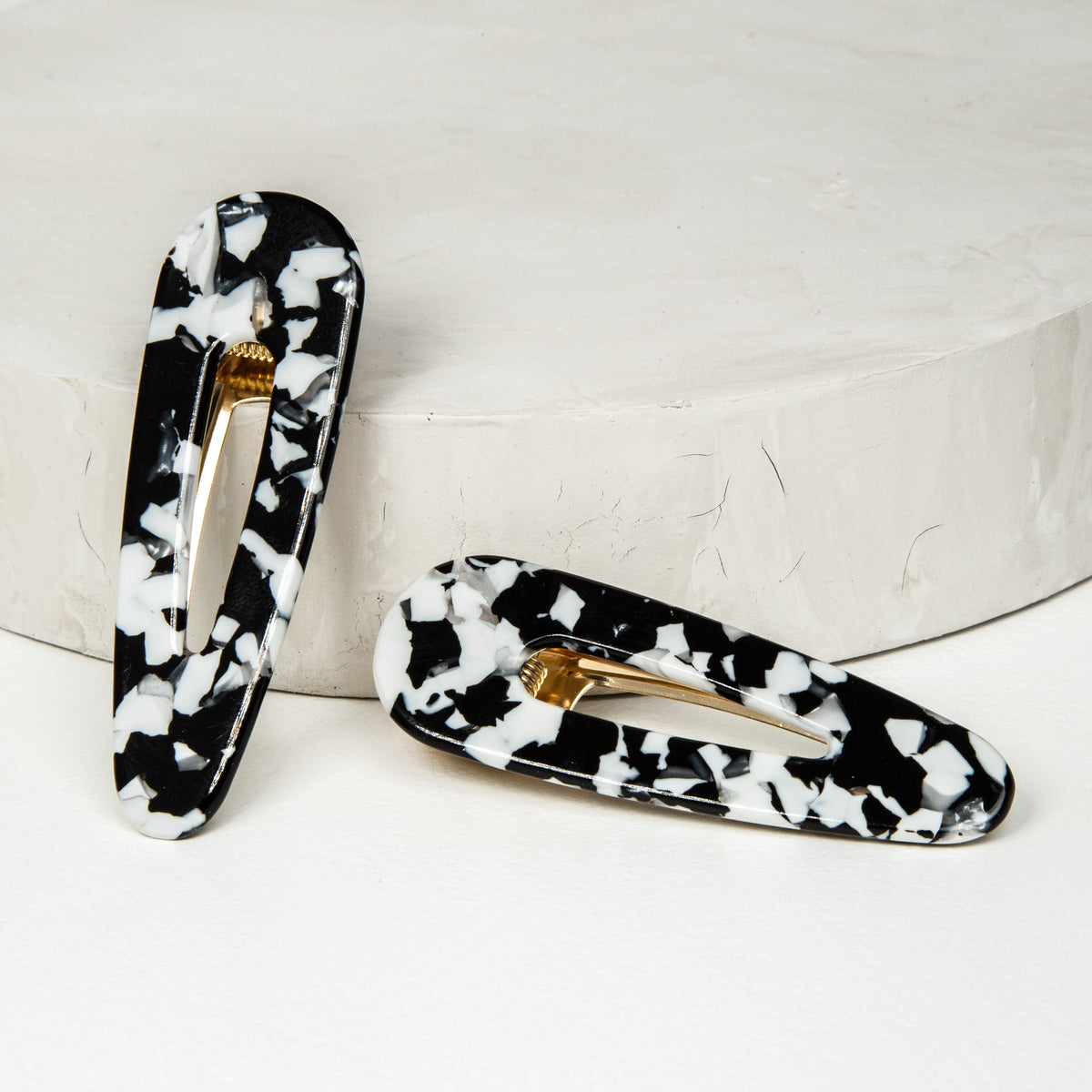 Only Curls Black Marble Crocodile Hair Clips - Only Curls